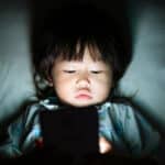 Study Connects Childhood Trauma with Short Video Addiction