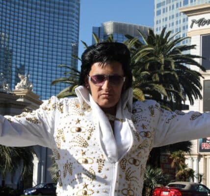 Elvis outside