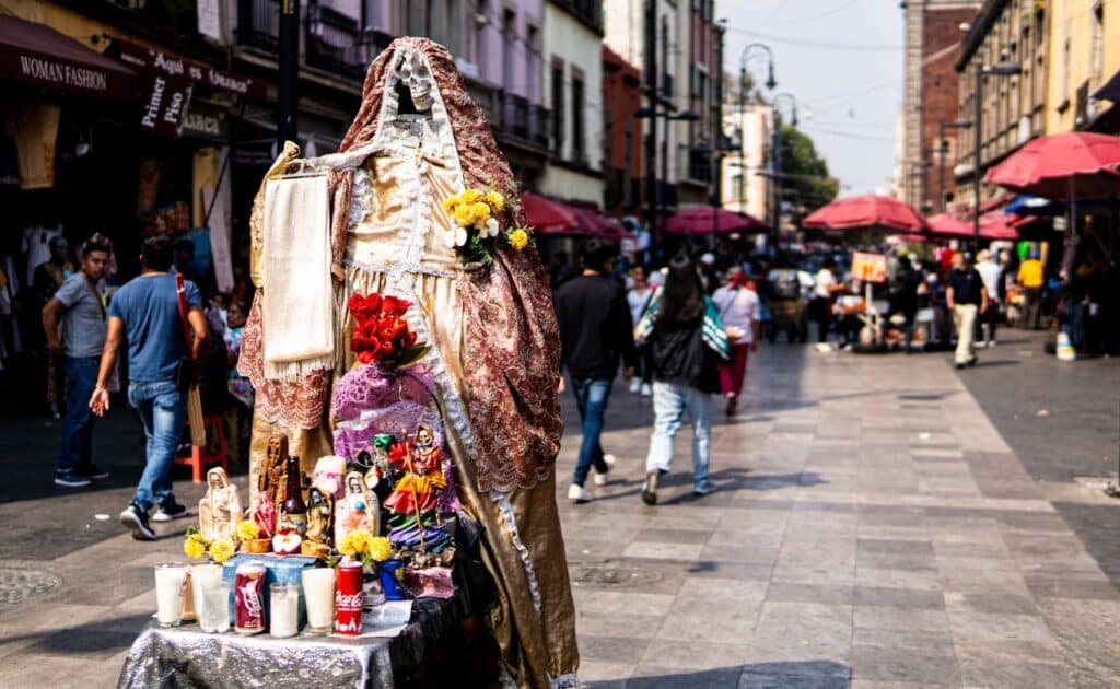 A street statue/shrine to Santa Muerte.